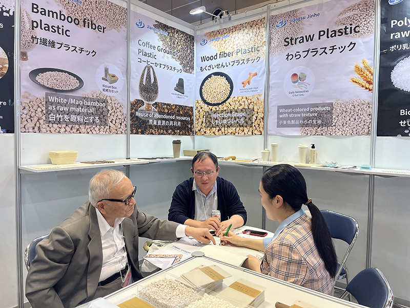 Jiangsu Jinhe hightech Osaka High-Performance Plastics Exhibition Succesvol afgerond: innovatieve bio-gebaseerde materialen hebben internationale aandacht gewonnen en Global Transformation bevorderd